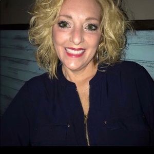 Meet your Posher, Janelle